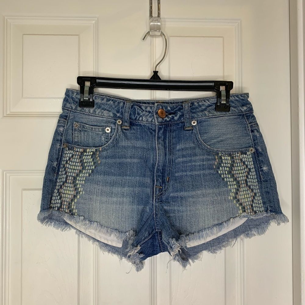American Eagle Hi-Rise Festival Shorts Size 4